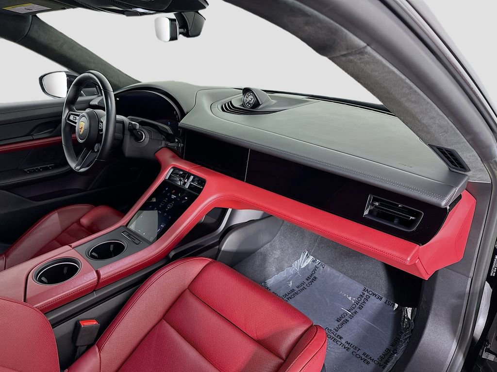 Certified 2022 Porsche Taycan Turbo AWD/4WD image 32