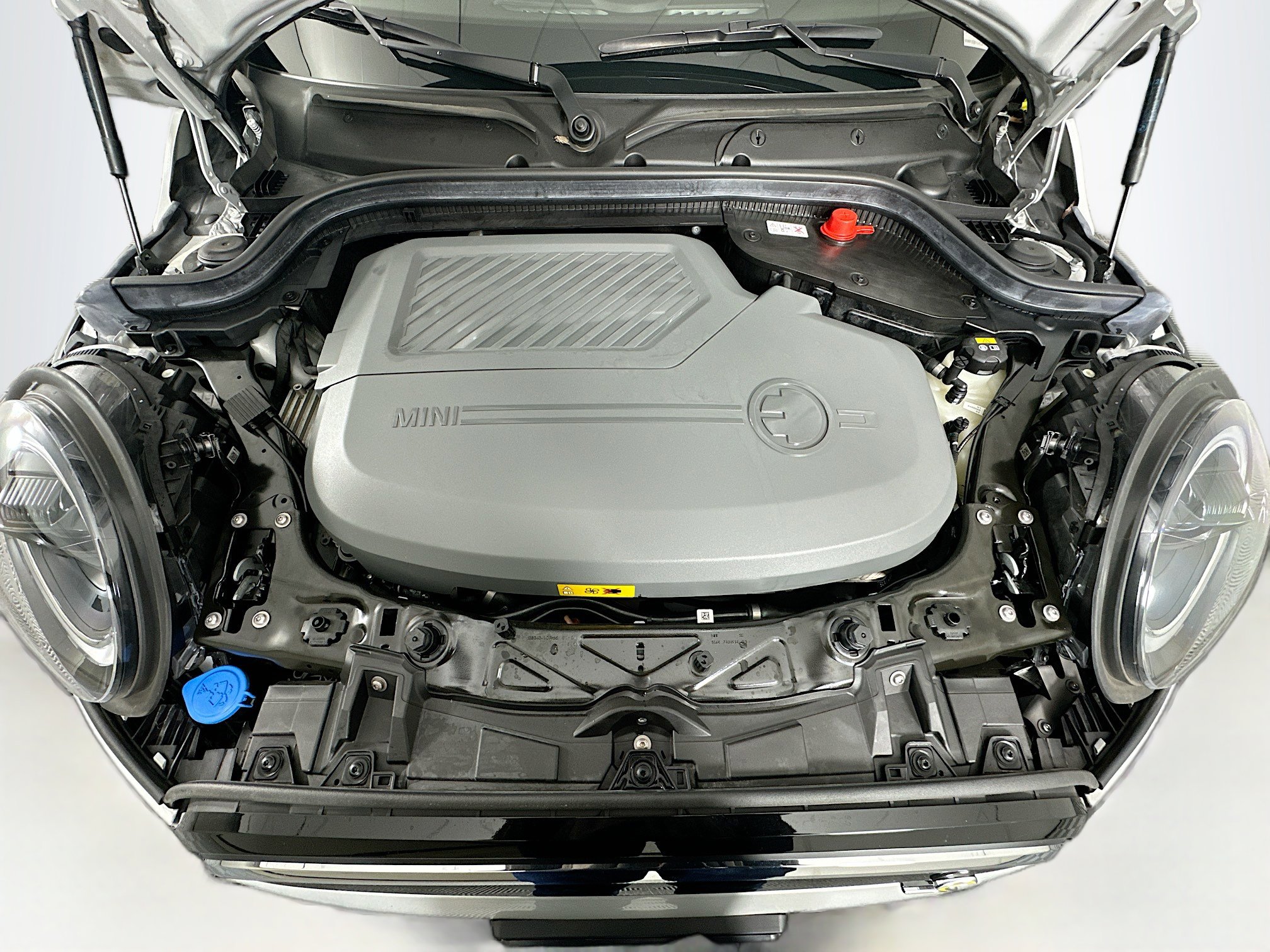 Used 2022 MINI Cooper SE image 31