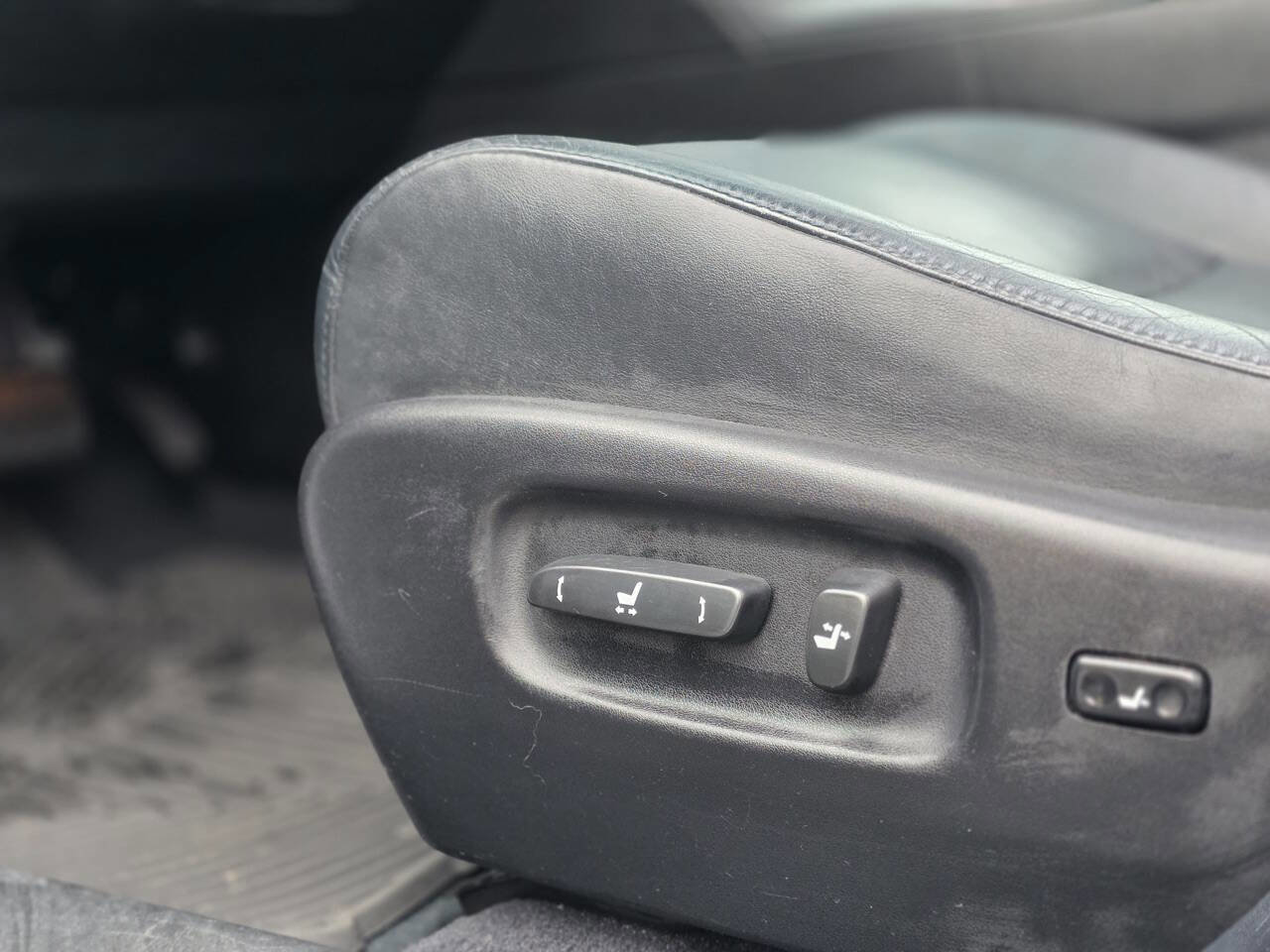 Used 2011 Lexus RX 350 AWD image 33