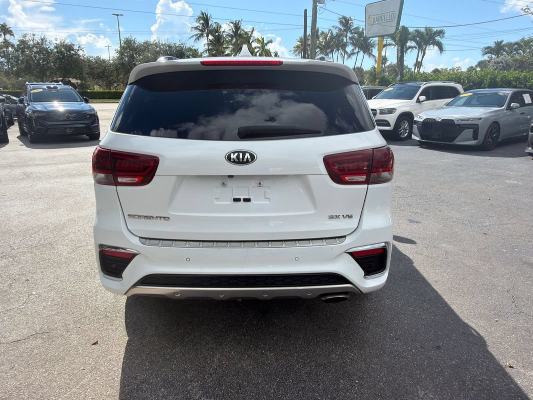 Used 2019 Kia Sorento SX FWD image 4
