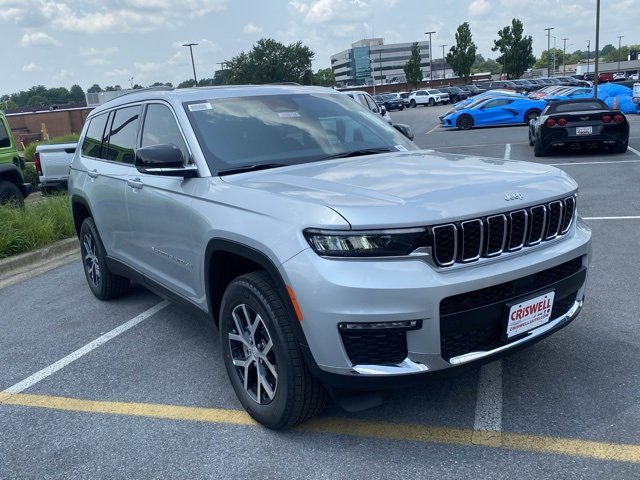 New 2025 Jeep Grand Cherokee L Limited image 2