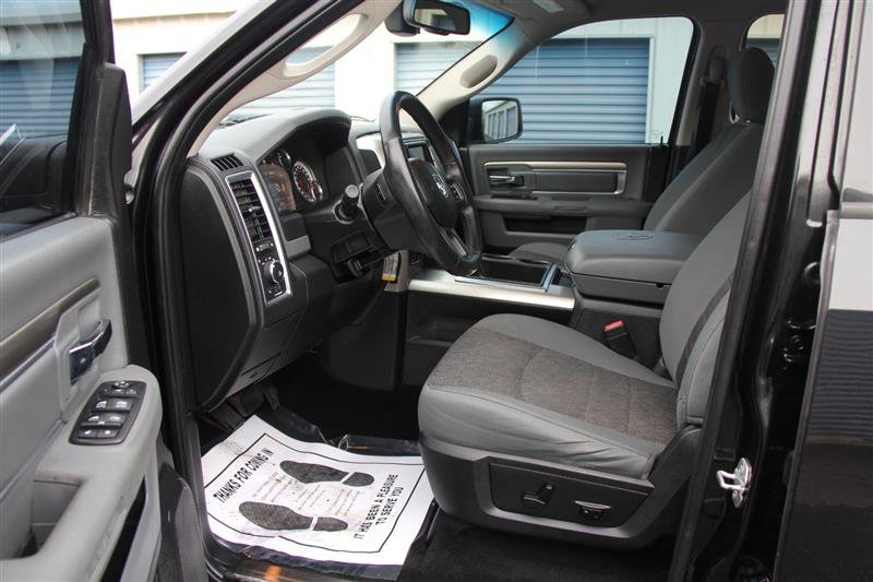 Used 2015 RAM 1500 Outdoorsman w/ Pittsburgh Penguins Edition AWD/4WD image 21
