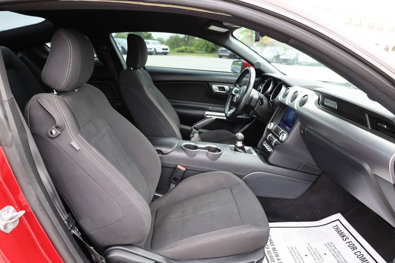Used 2021 Ford Mustang GT w/ Equipment Group 301A RWD image 16
