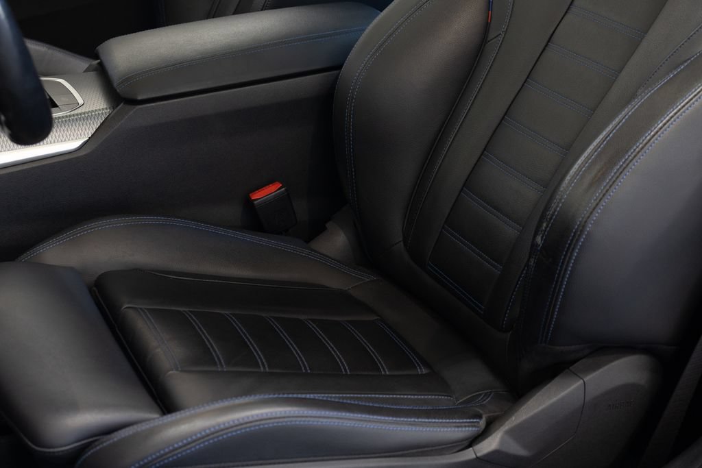 Used 2024 BMW M440i Coupe w/ Premium Package RWD image 19