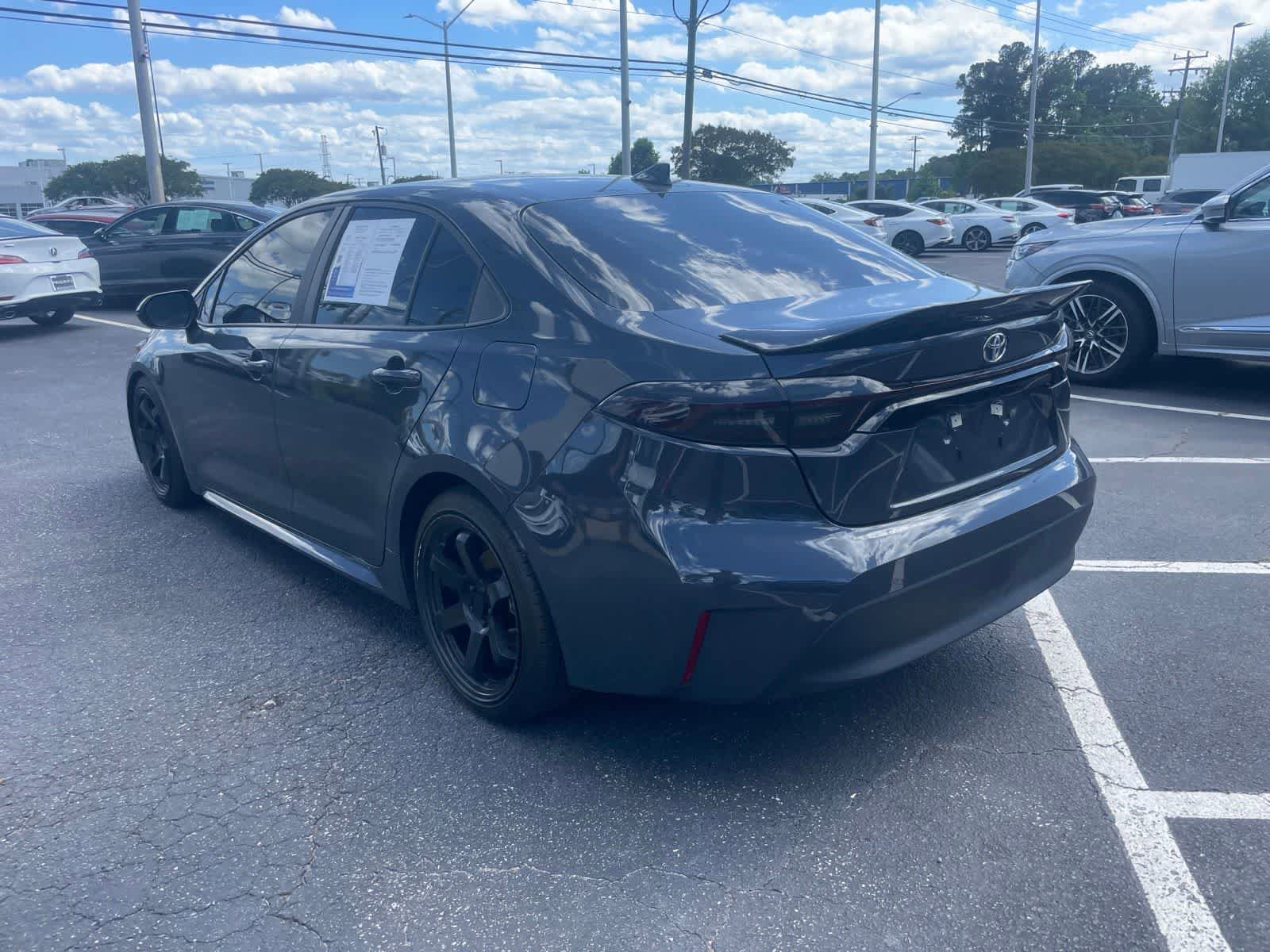 Used 2025 Toyota Corolla LE FWD image 3