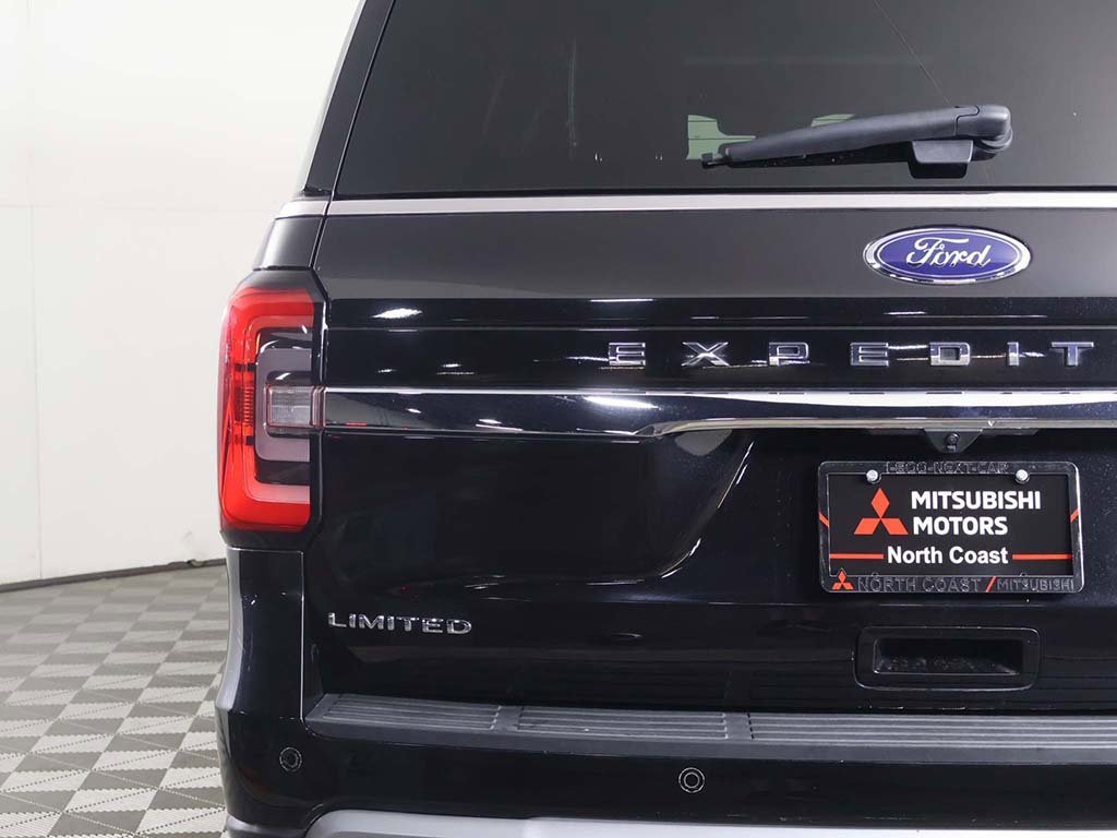Used 2024 Ford Expedition Max Limited image 19