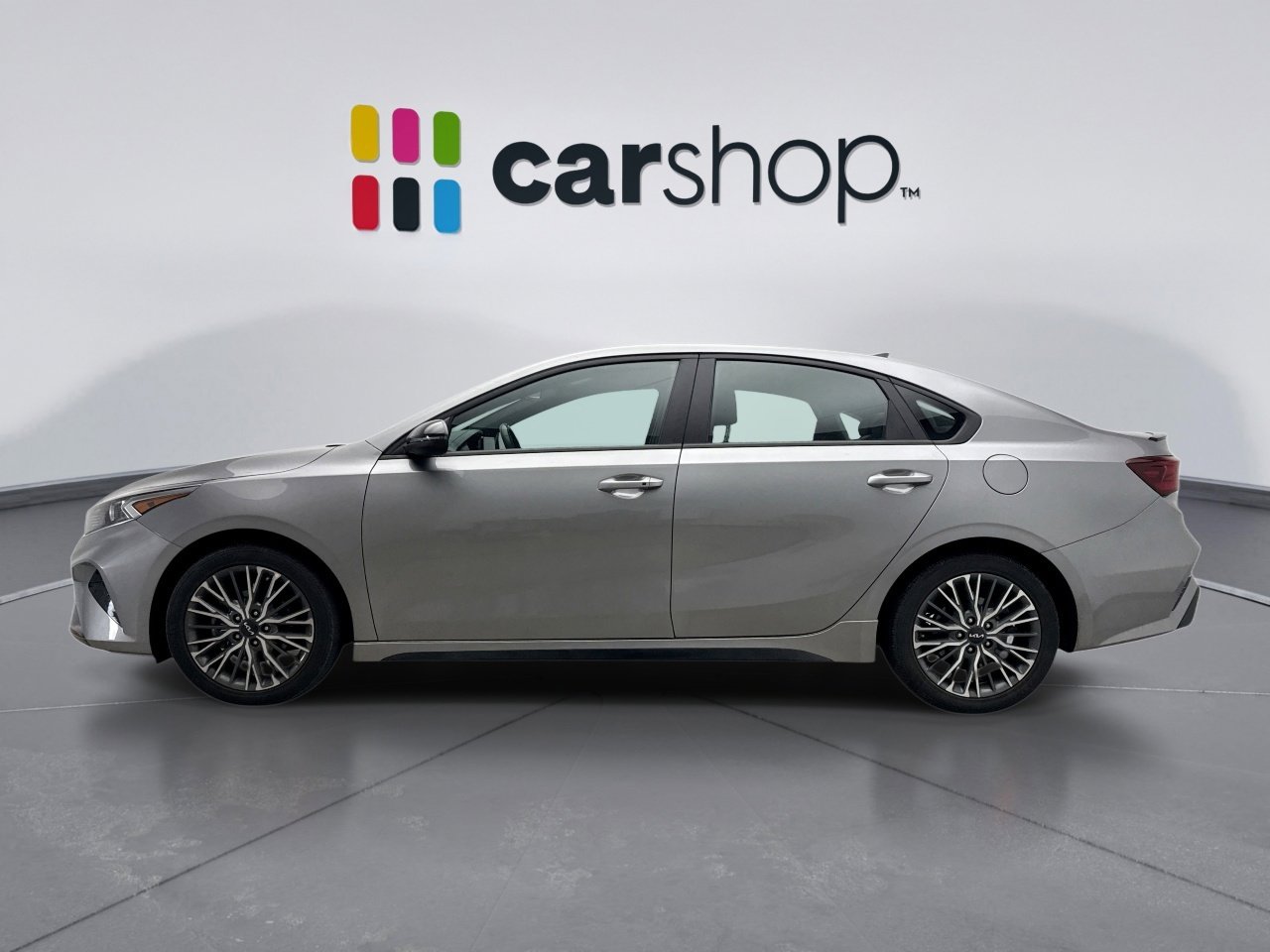 Used 2024 Kia Forte GT-Line image 2