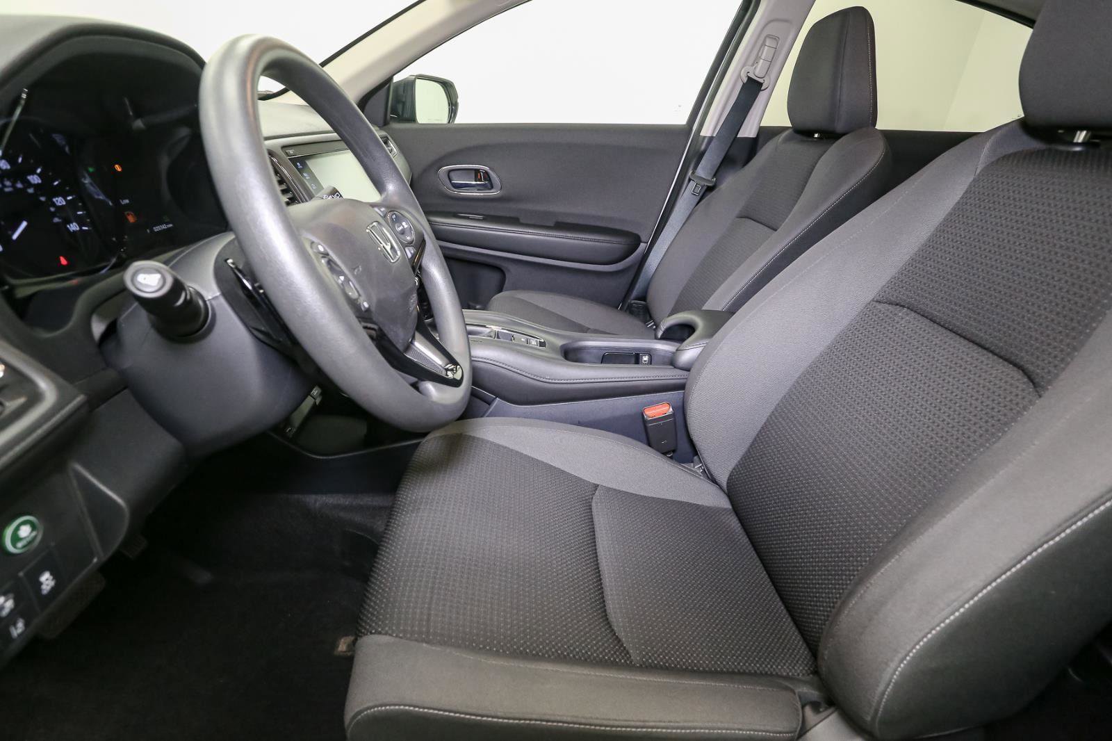 Used 2022 Honda HR-V EX image 44