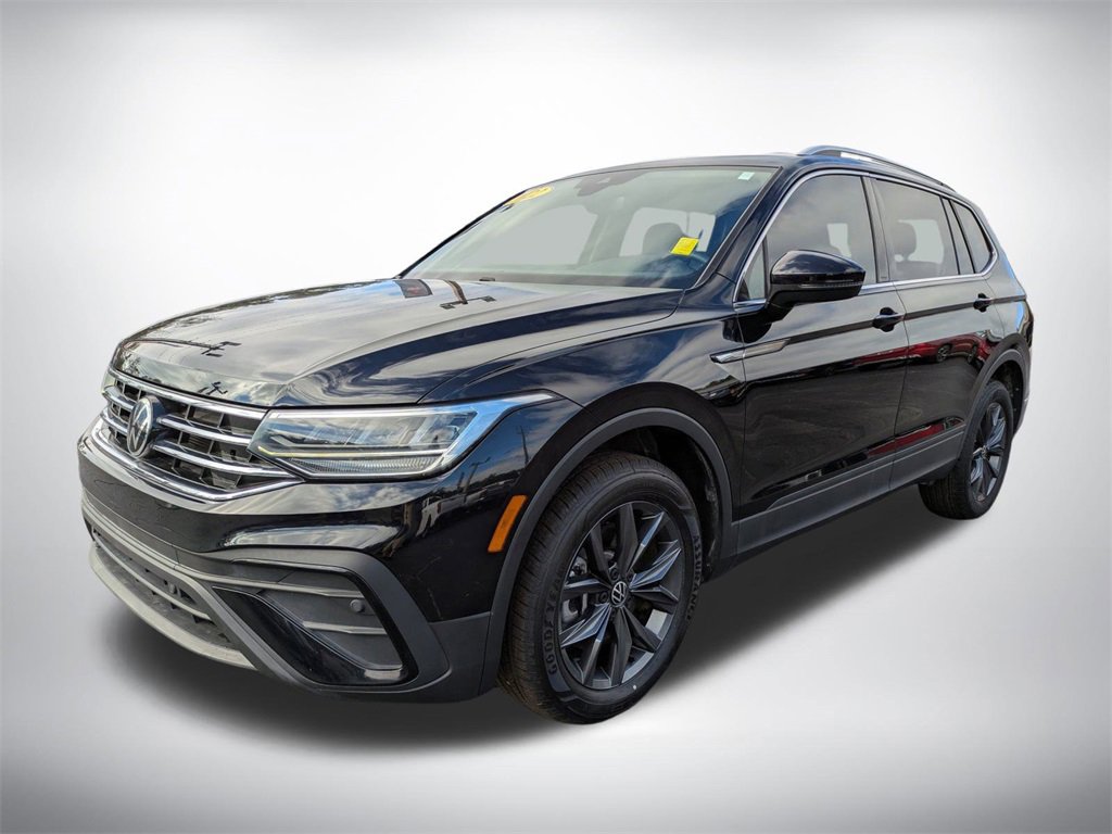 Used 2022 Volkswagen Tiguan SE image 8
