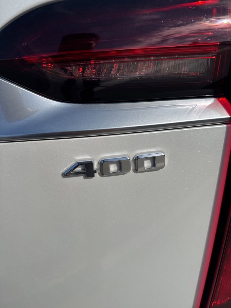 Used 2024 Cadillac XT6 Premium Luxury FWD image 10