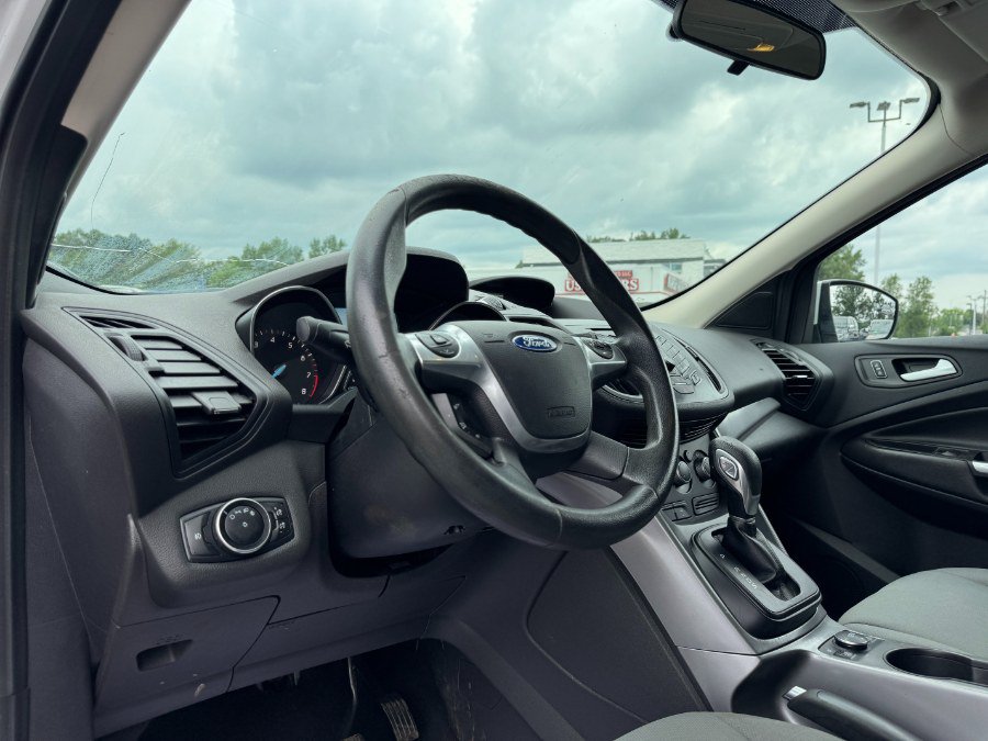 Used 2016 Ford Escape SE AWD/4WD image 14