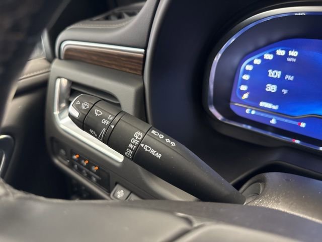 Used 2023 Chevrolet Suburban High Country image 44