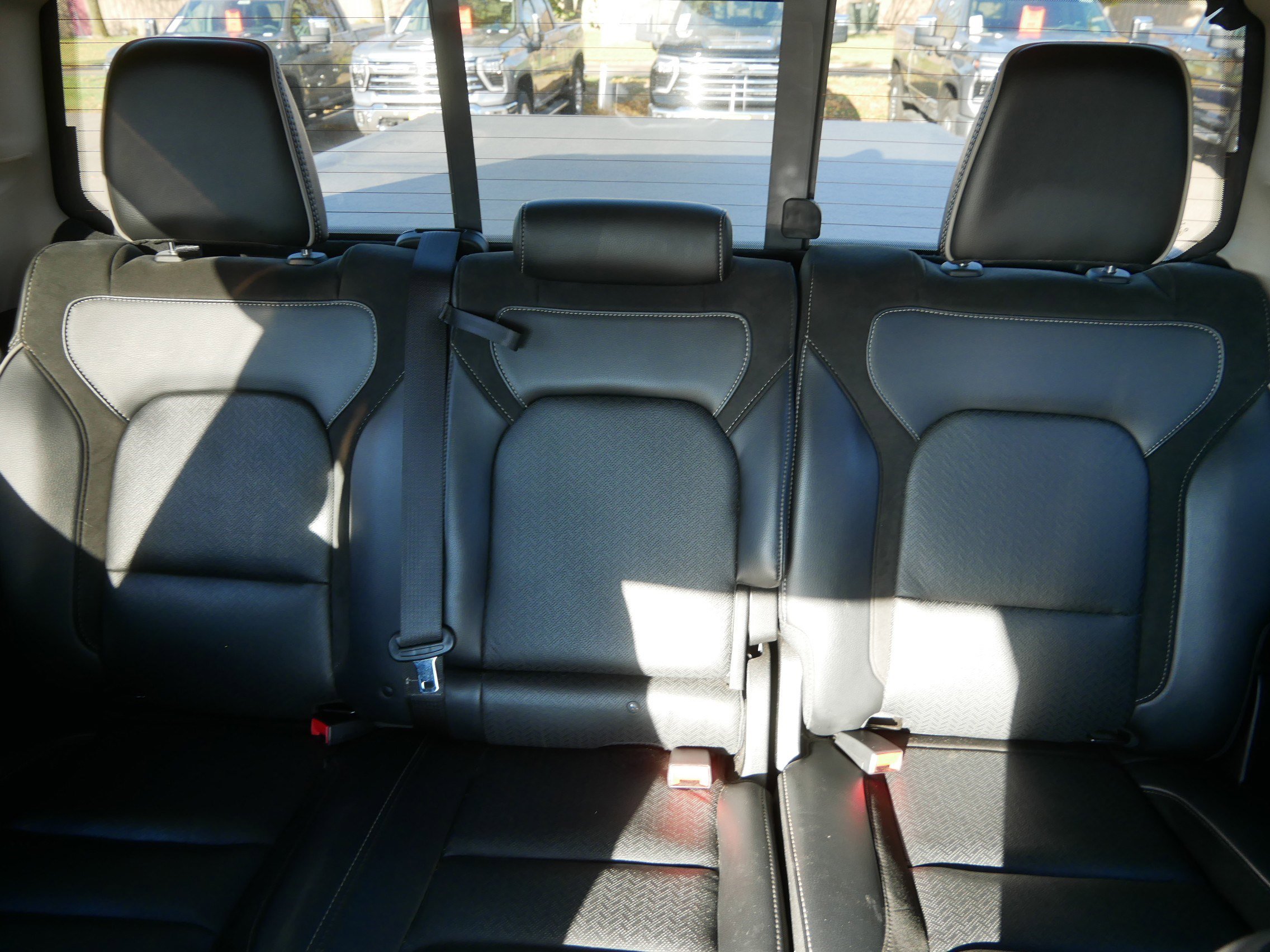 Certified 2021 RAM 1500 Laramie image 13