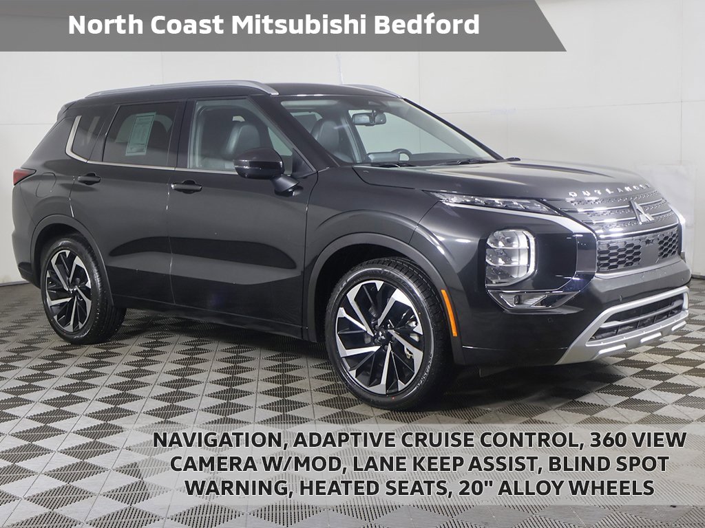 Used 2023 Mitsubishi Outlander SEL image 1