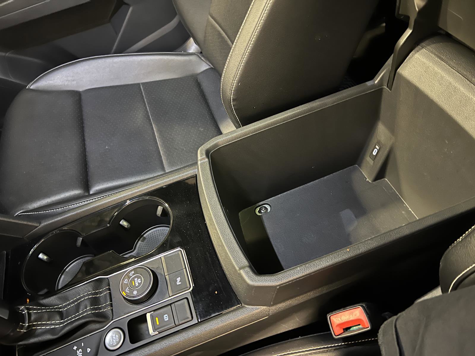 Used 2022 Volkswagen Atlas SE AWD/4WD image 21