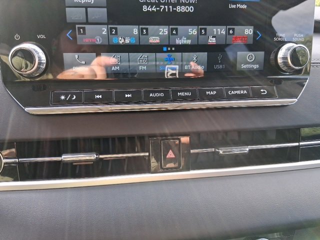 Used 2024 Mitsubishi Outlander AWD image 22