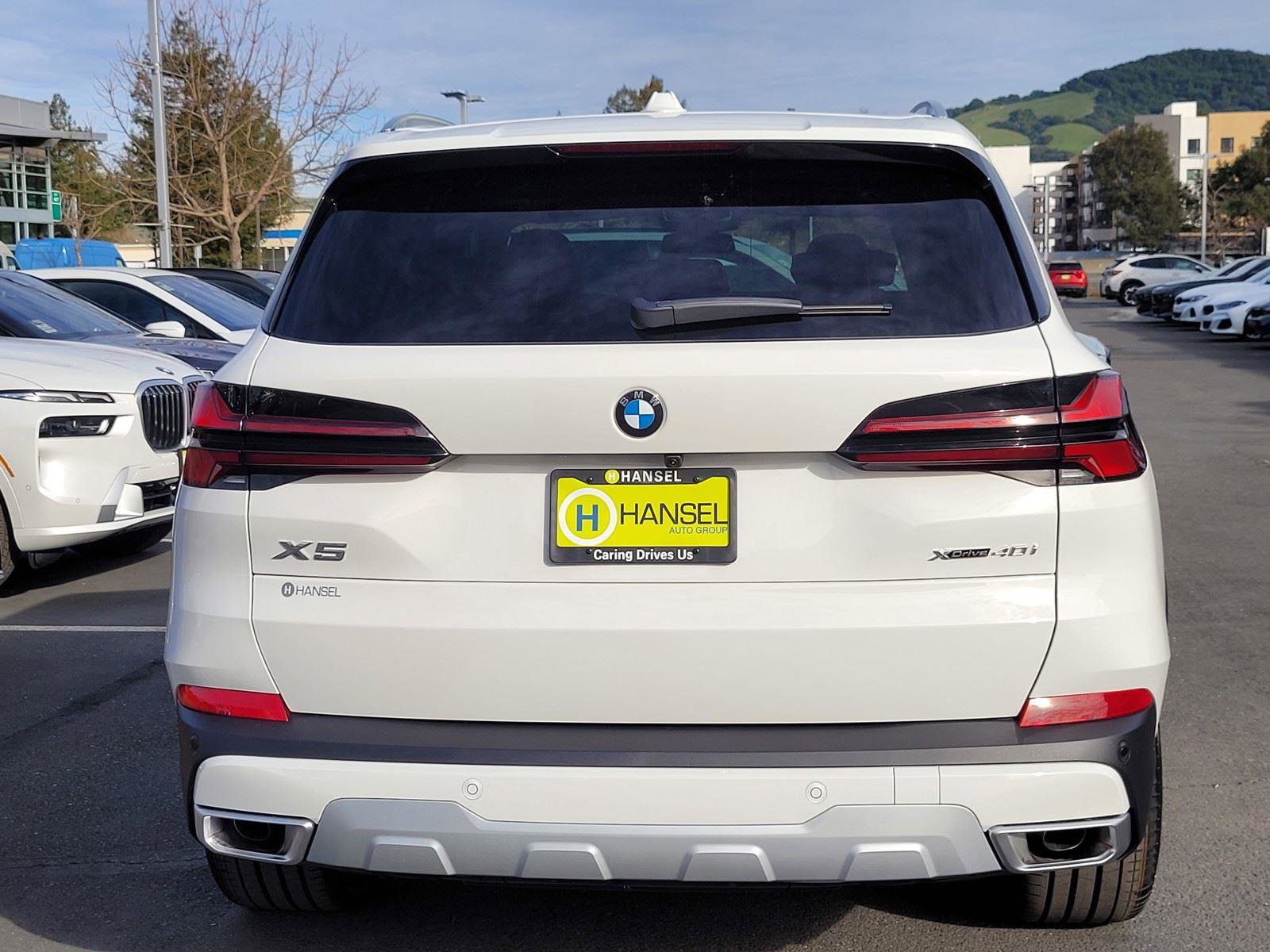 New 2026 BMW X5 xDrive40i w/ Premium Package AWD/4WD image 7