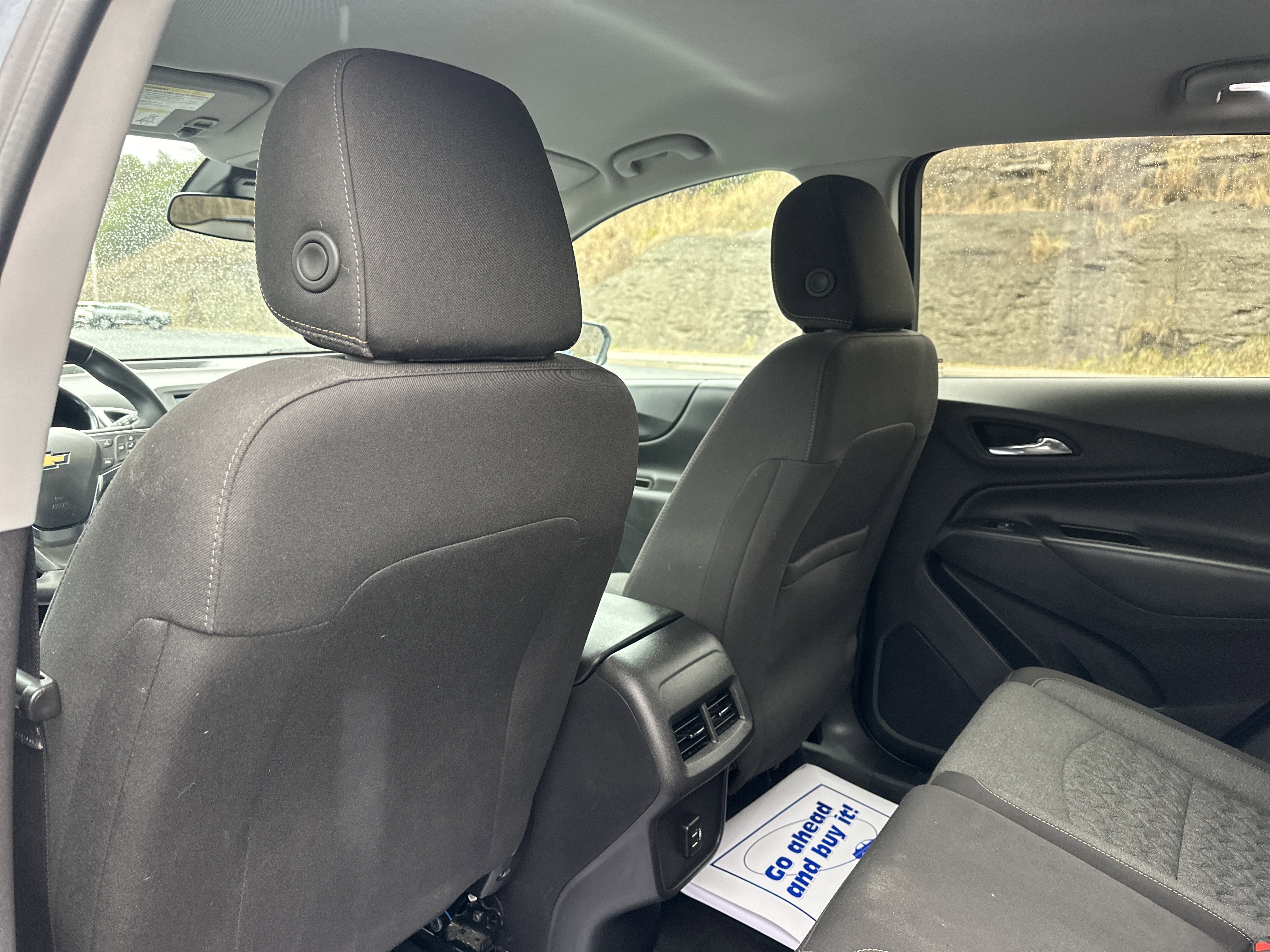 Used 2024 Chevrolet Equinox LT image 32