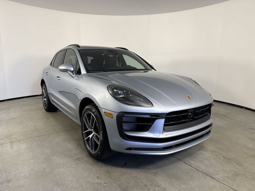 New 2026 Porsche Macan S AWD/4WD image 9