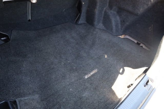 Used 2009 Toyota Camry LE image 29