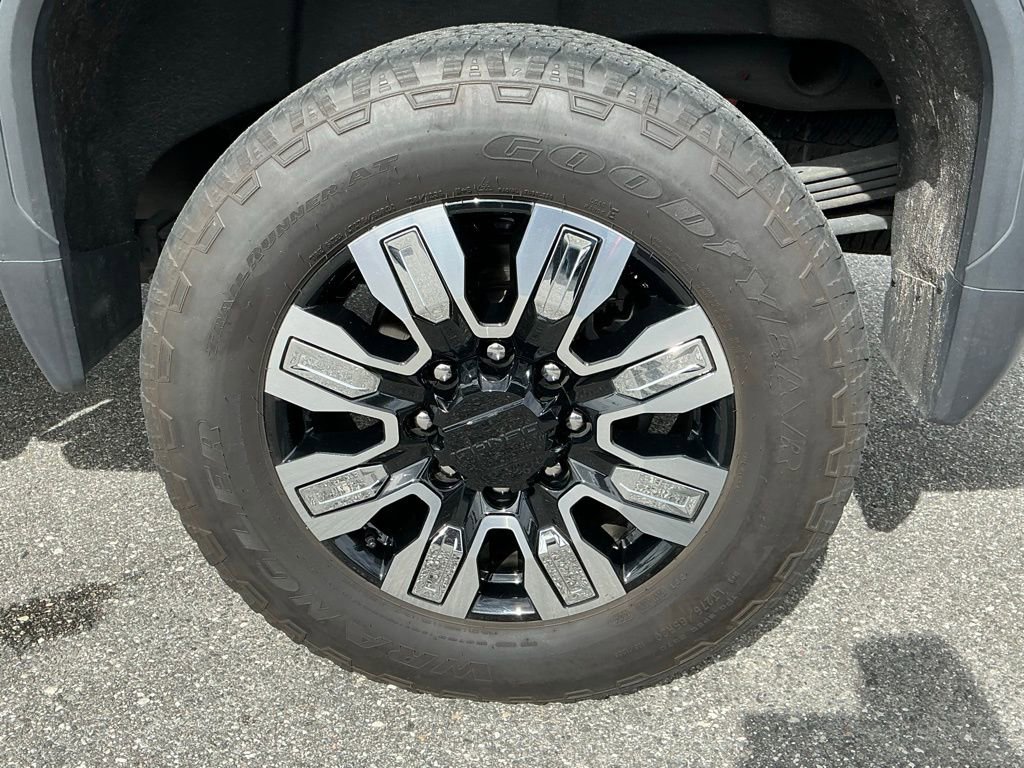 Used 2024 GMC Sierra 2500 Denali w/ Denali Reserve Package image 29