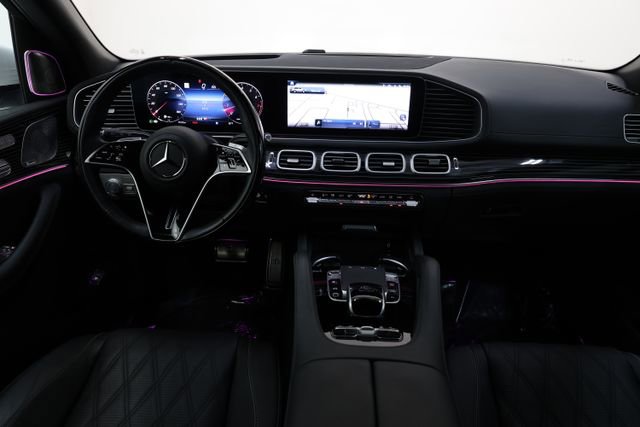 Used 2026 Mercedes-Benz Maybach GLS 600 4MATIC image 98