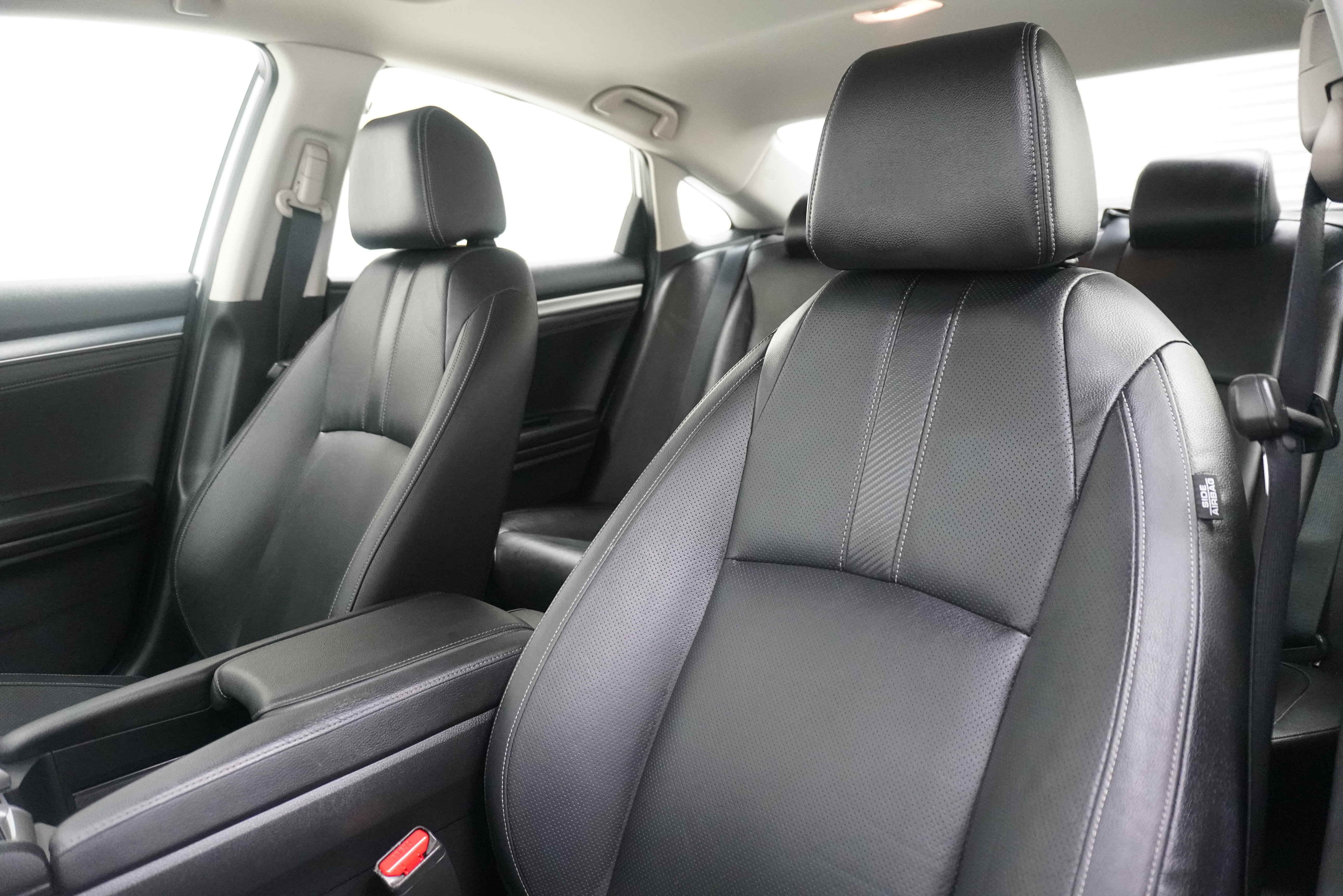 Used 2018 Honda Civic EX-L image 8