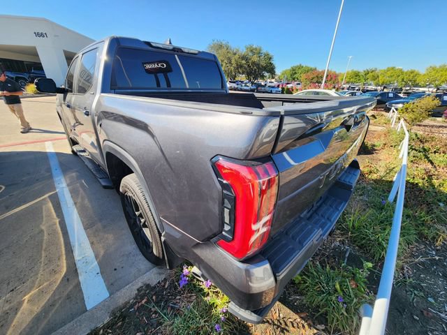 Used 2025 Toyota Tundra Limited AWD/4WD image 4