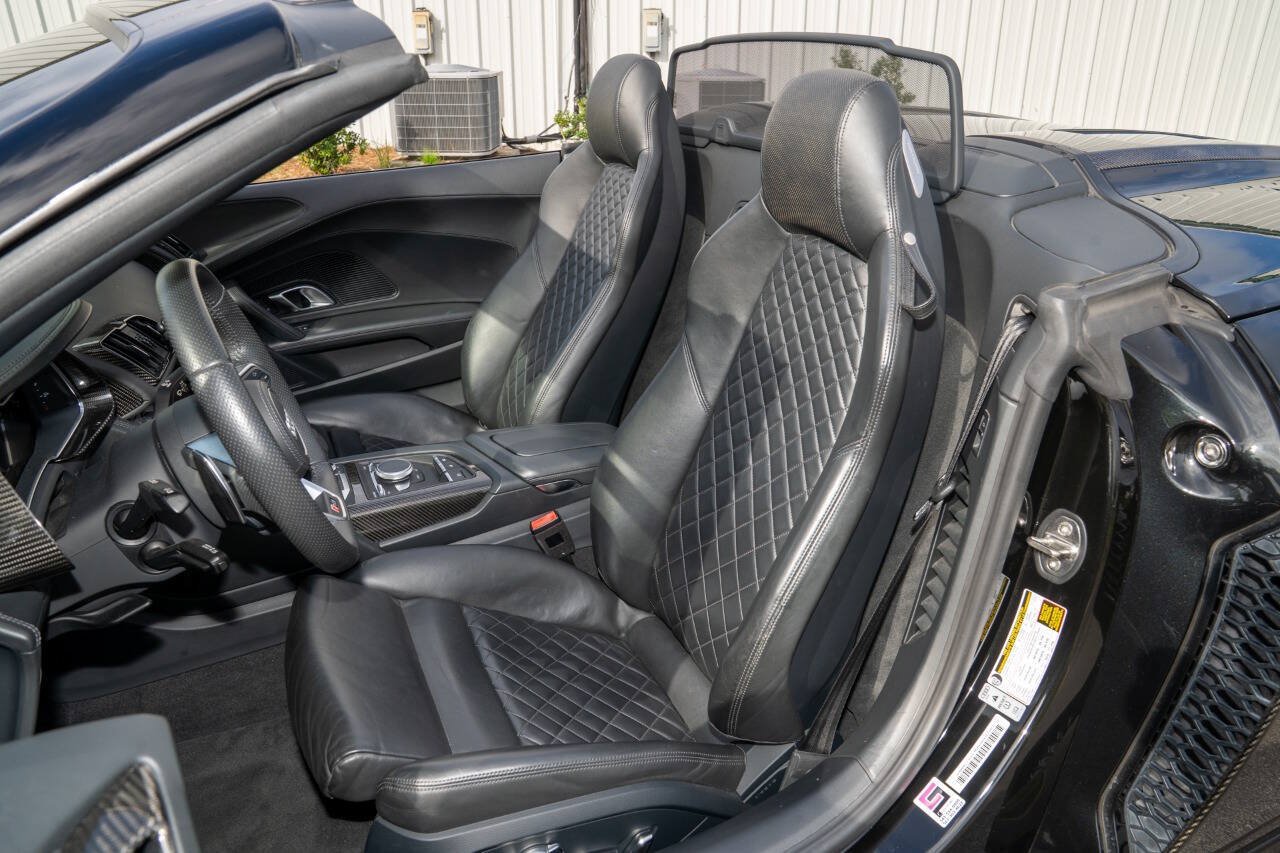 Used 2020 Audi R8 V10 performance AWD/4WD image 24