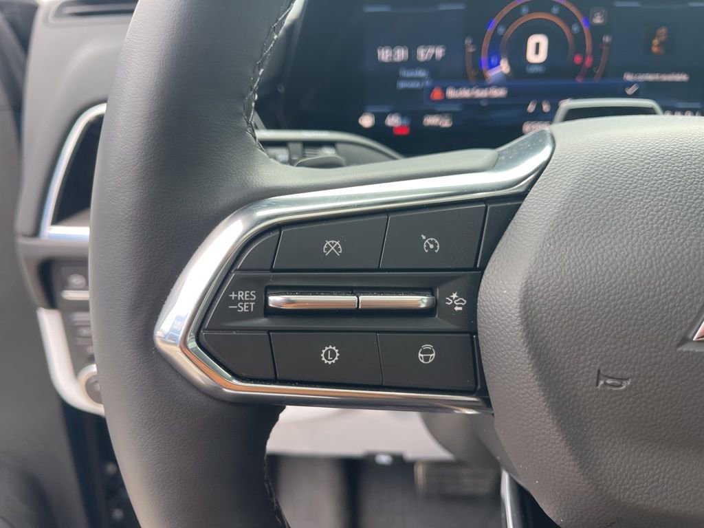 New 2025 Chevrolet Suburban Premier image 25