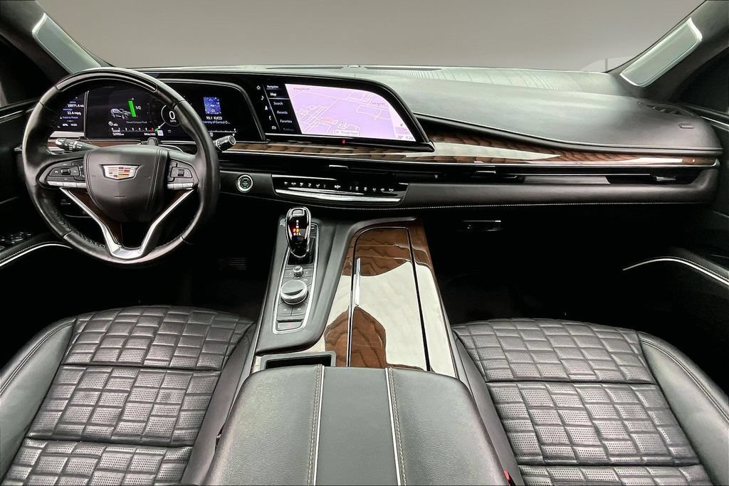 Used 2024 Cadillac Escalade ESV Sport Platinum w/ LPO, Floor Liner Package AWD/4WD image 15
