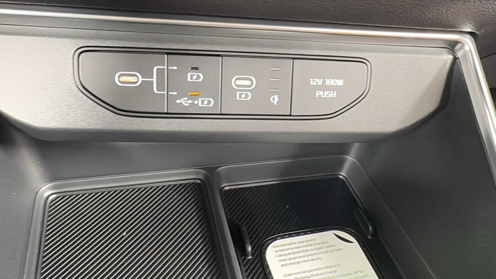 New 2026 Kia Carnival EX FWD image 29