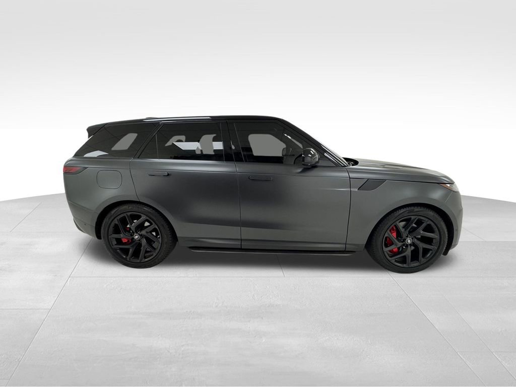 Used 2023 Land Rover Range Rover Sport SE image 8