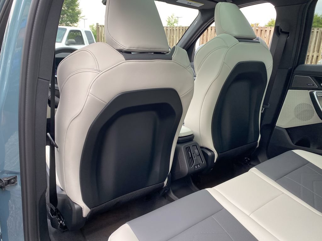 New 2027 BMW X1 xDrive28i AWD/4WD image 31