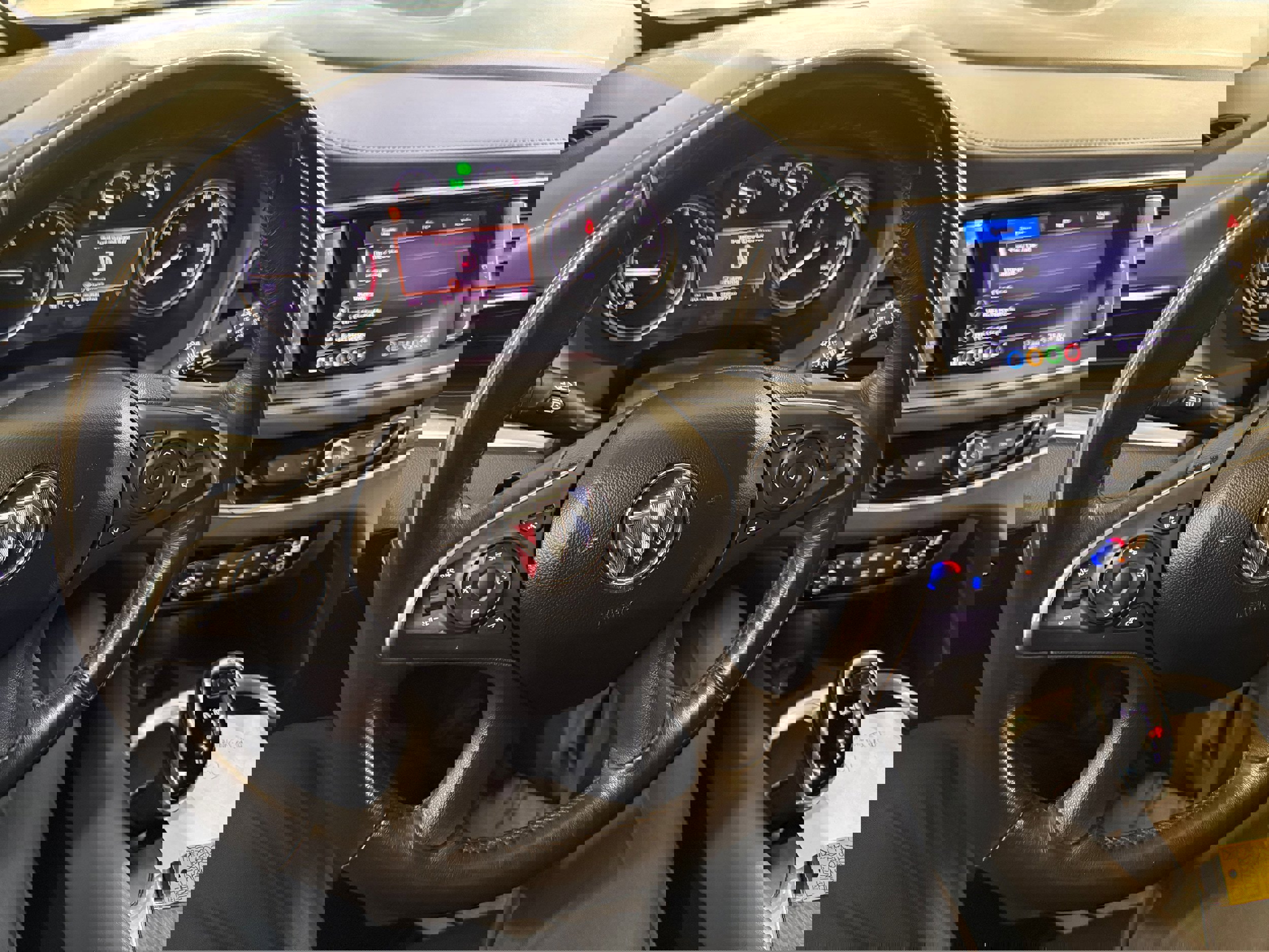 Used 2020 Buick Enclave Premium w/ Surround and Sites Package image 49