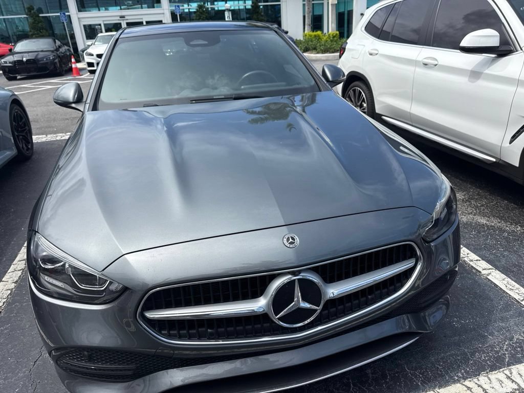 Used 2024 Mercedes-Benz C 300 Sedan image 4