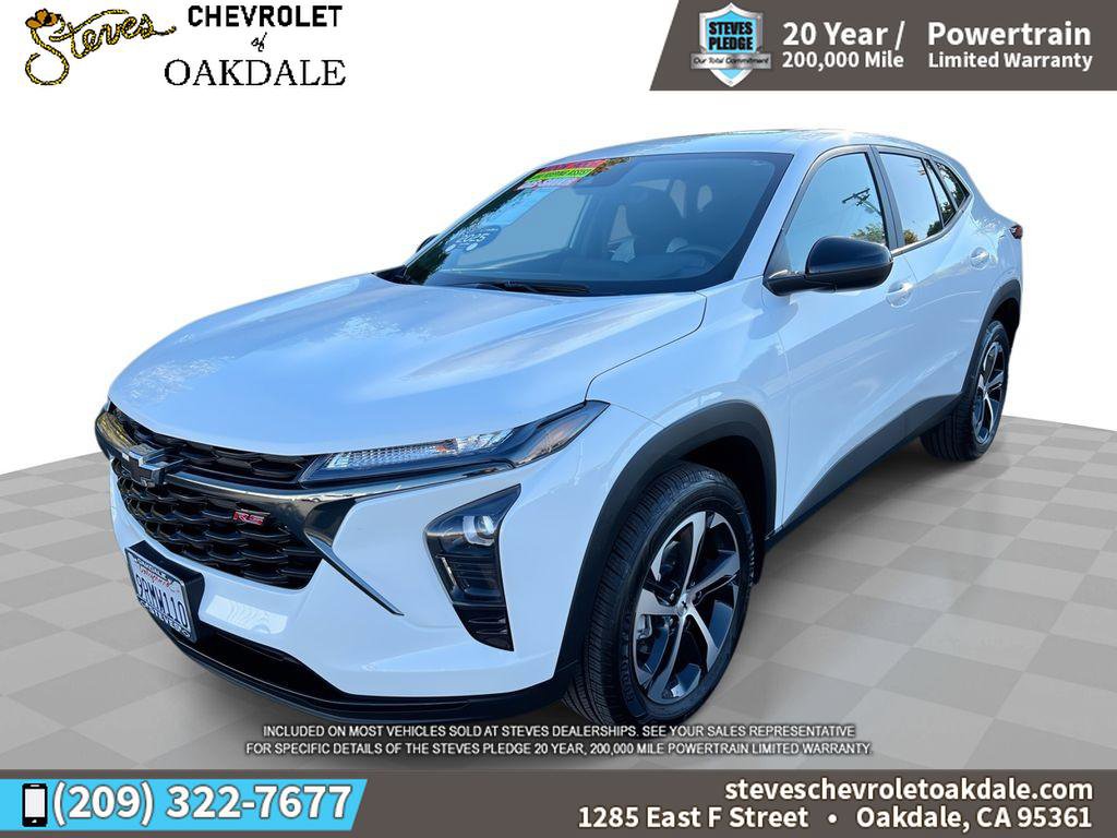 Certified 2025 Chevrolet Trax RS w/ Sunroof Package