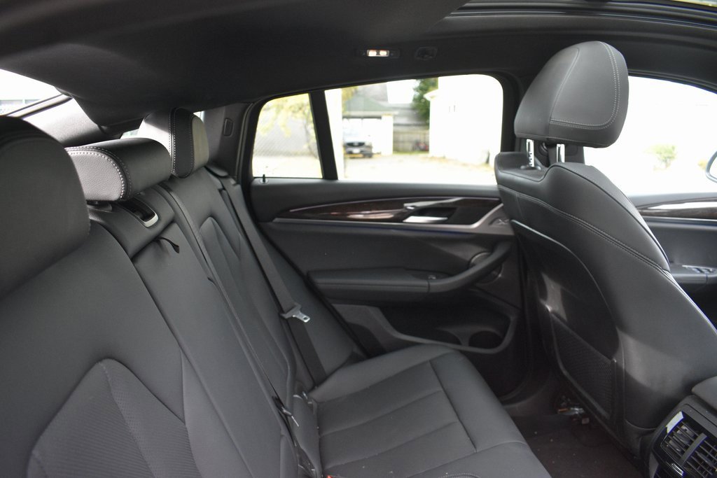 Used 2024 BMW X4 xDrive30i image 26