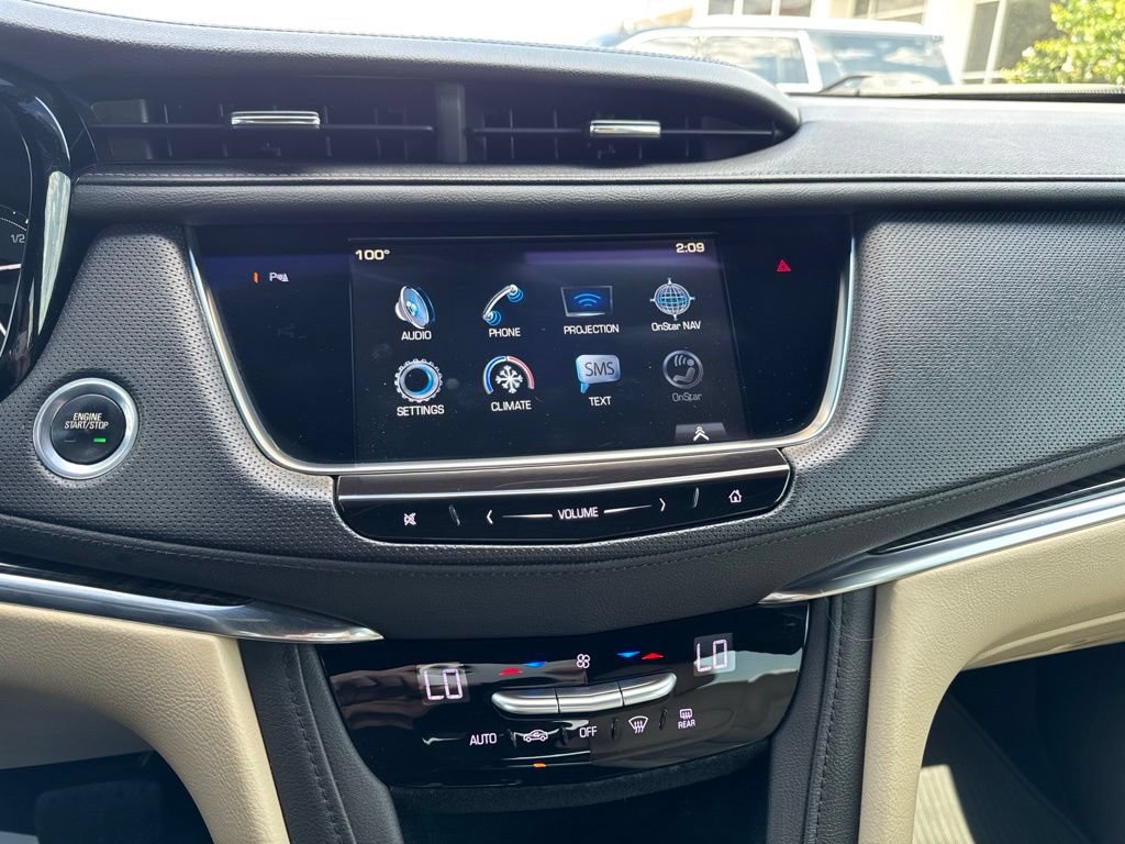 Used 2017 Cadillac XT5 FWD image 20