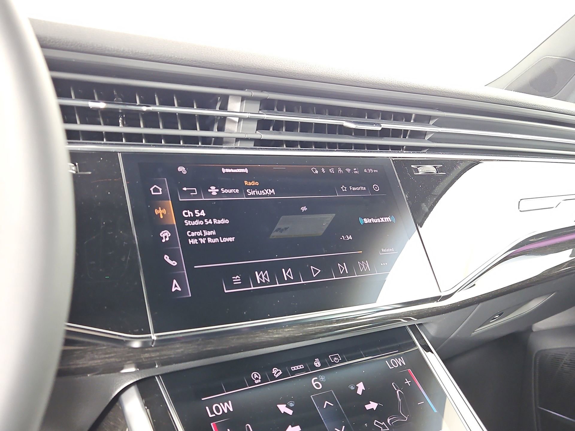 New 2026 Audi Q7 2.0T Premium image 31