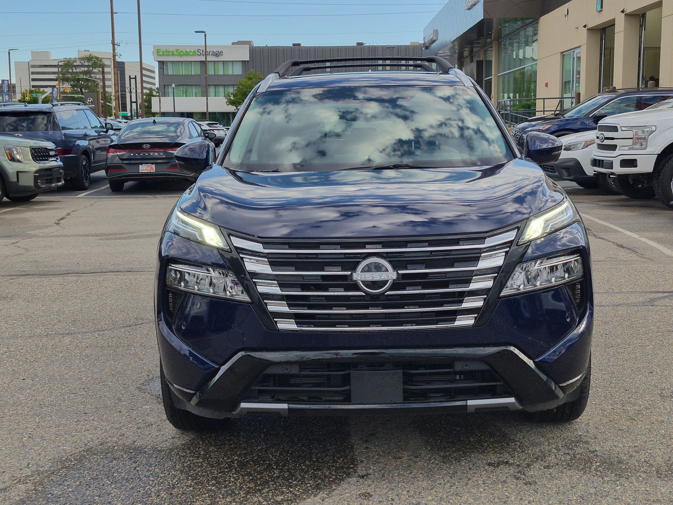 Used 2026 Nissan Rogue Platinum w/ Platinum Premium Package AWD/4WD image 11