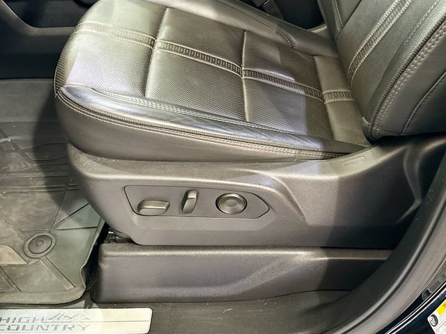 Used 2024 Chevrolet Silverado 1500 High Country w/ Midnight Edition AWD/4WD image 21