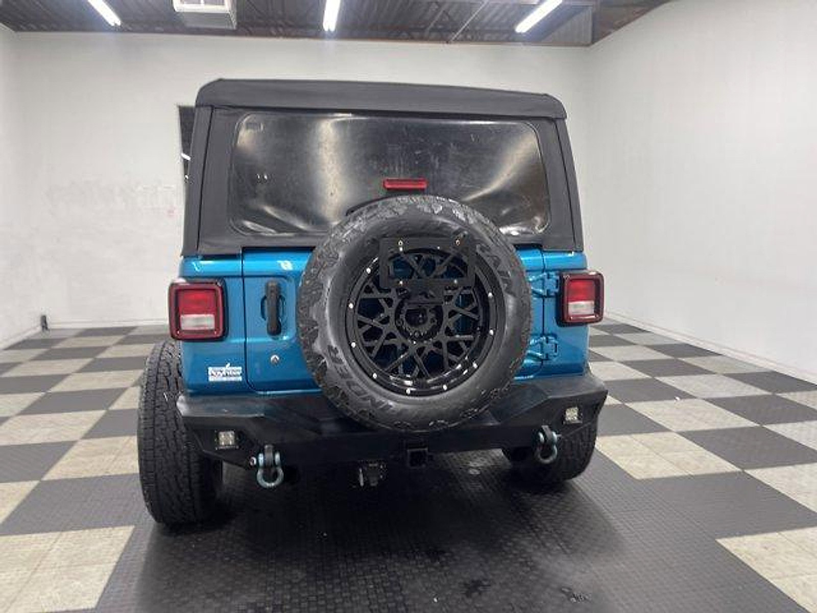 Used 2020 Jeep Wrangler Unlimited Sport S AWD/4WD image 3