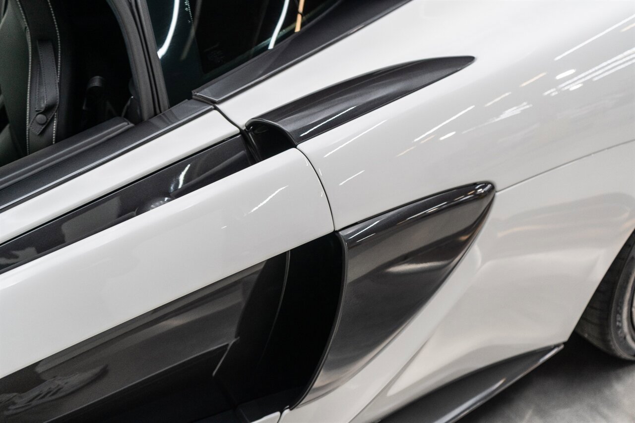 Used 2019 McLaren 570S Coupe RWD image 91