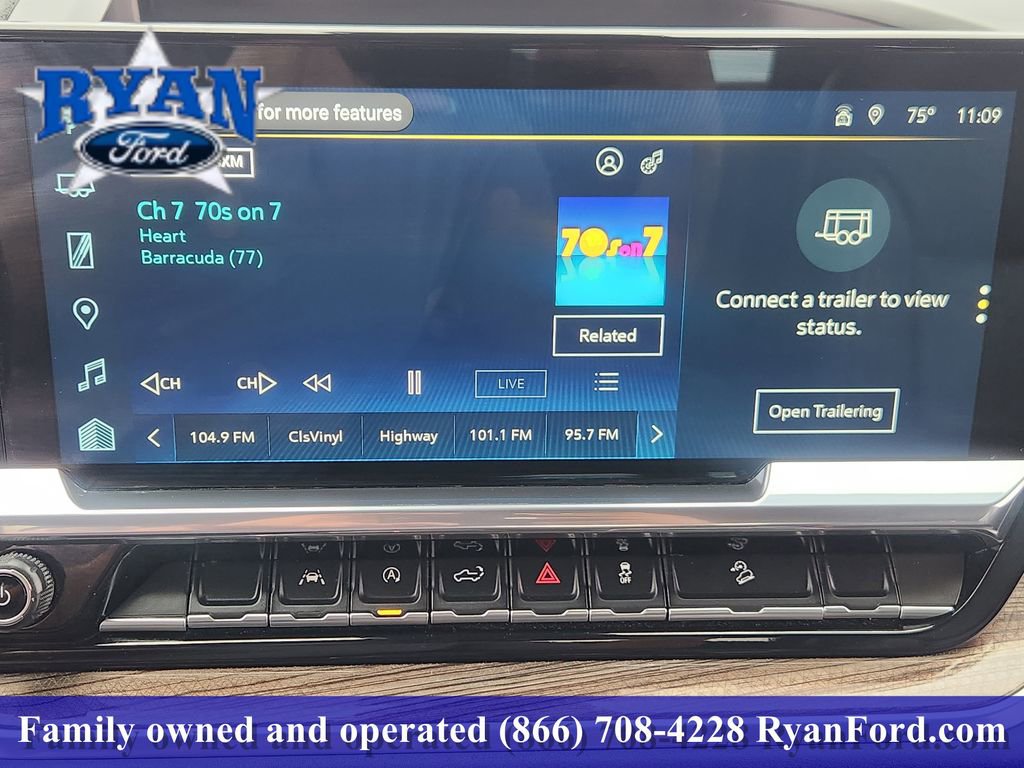 Used 2025 Chevrolet Silverado 1500 LT Trail Boss w/ Convenience Package II image 12