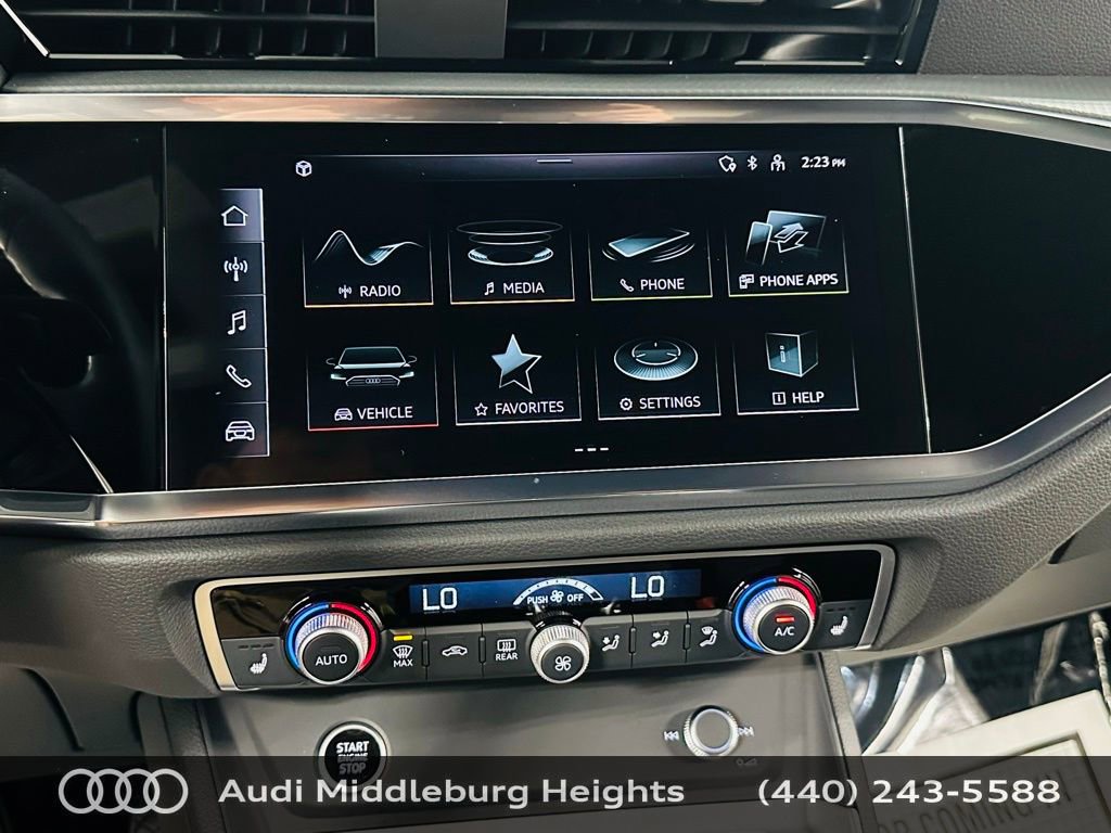 Certified 2025 Audi Q3 2.0T Premium w/ Convenience Package image 15