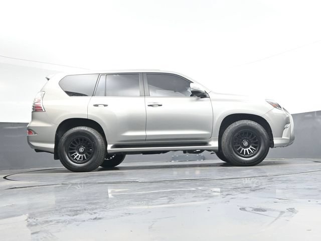 Used 2023 Lexus GX 460 Premium AWD/4WD image 32