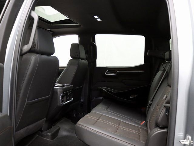 Used 2024 Chevrolet Silverado 1500 High Country w/ Technology Package image 13