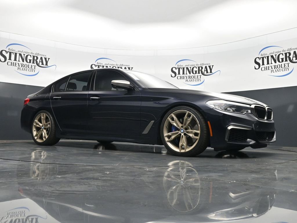 Used 2018 BMW M550i xDrive image 17