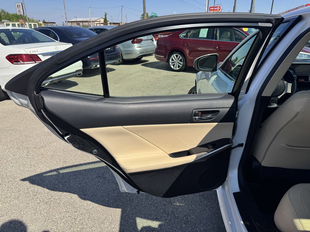 Used 2015 Lexus IS 250 AWD w/ Navigation System Package image 20